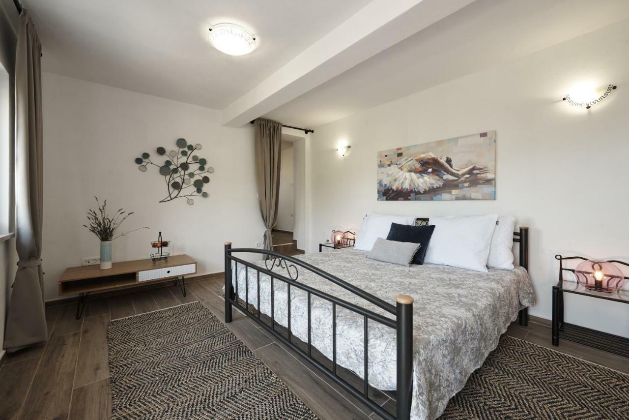 Beach House Blue Lagoon Okrug Gornji Exterior photo