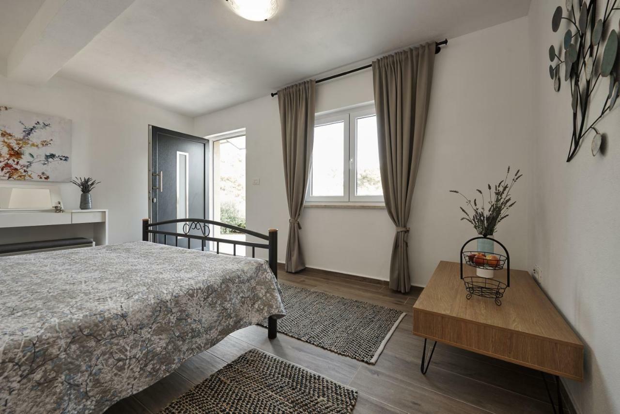 Beach House Blue Lagoon Okrug Gornji Exterior photo
